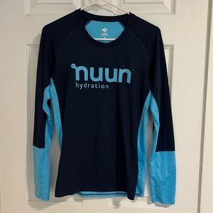 Run in Rabbit Nuun Long Sleeve Running Top, W’s size Medium